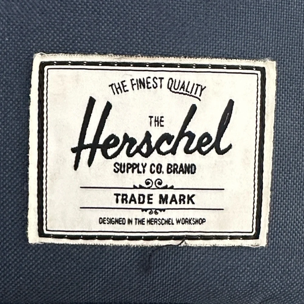 Herschel Supply Co. Red Blue 15” Padded Laptop Sleeve